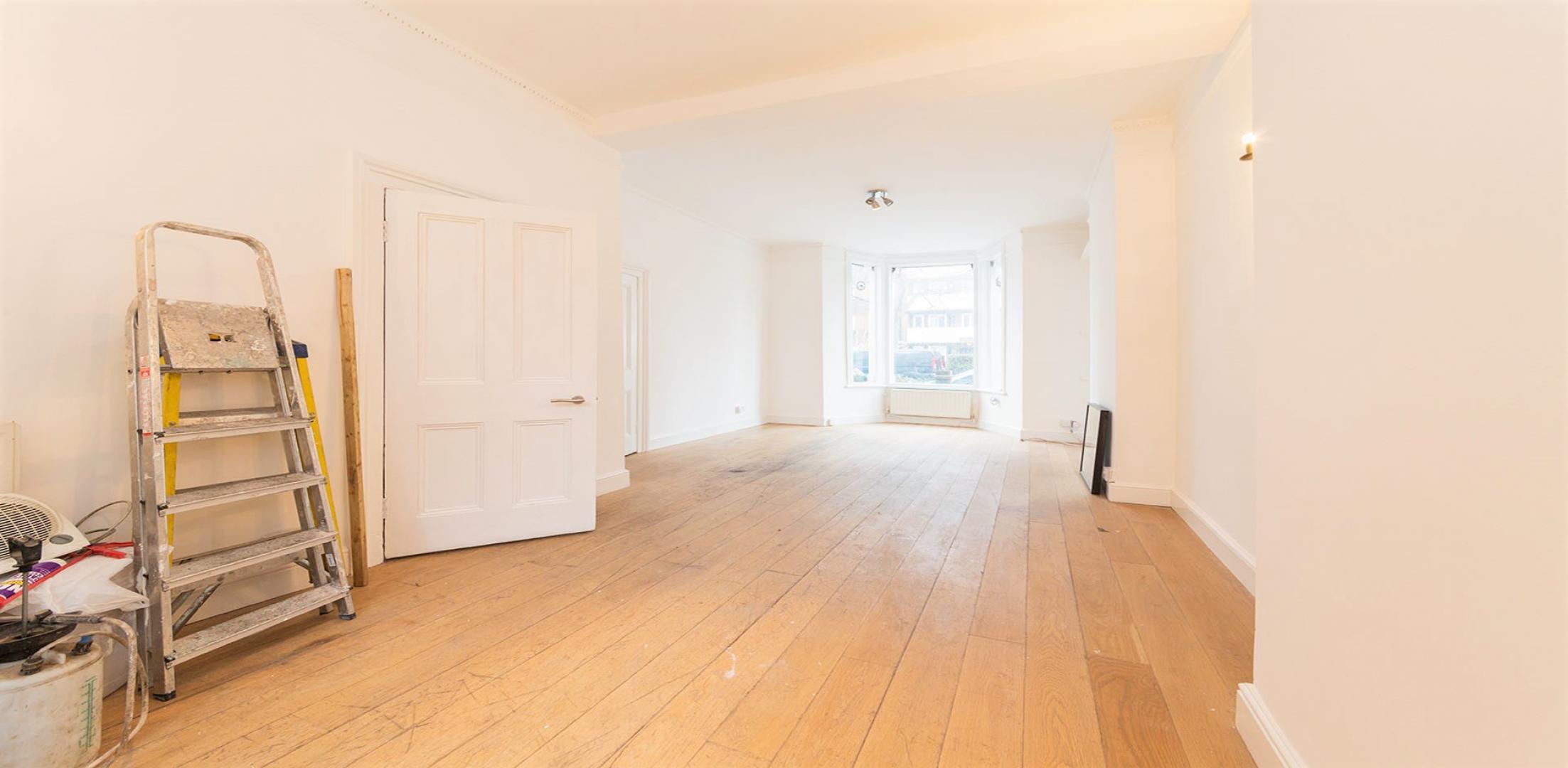 			UNDER OFFER , 4 Bedroom, 2 bath, 1 reception House			 Brewster Gardens, LADBROKE GROVE
